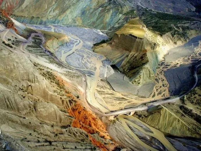 苹果期权聚焦:1月25日成交77.87万张,未平仓合约538.05万张